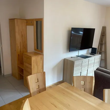 Alps-top 10 Apartment